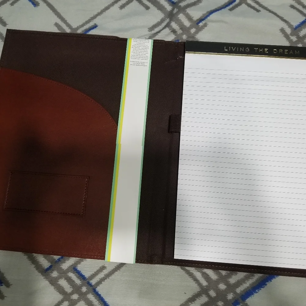 - New Brown Markings Padfolio with pad and pen